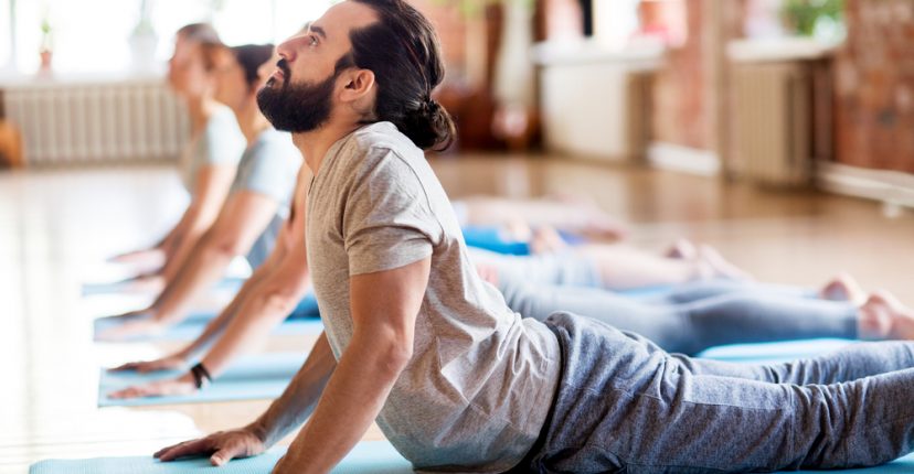 yoga para hombres y beneficios del yoga