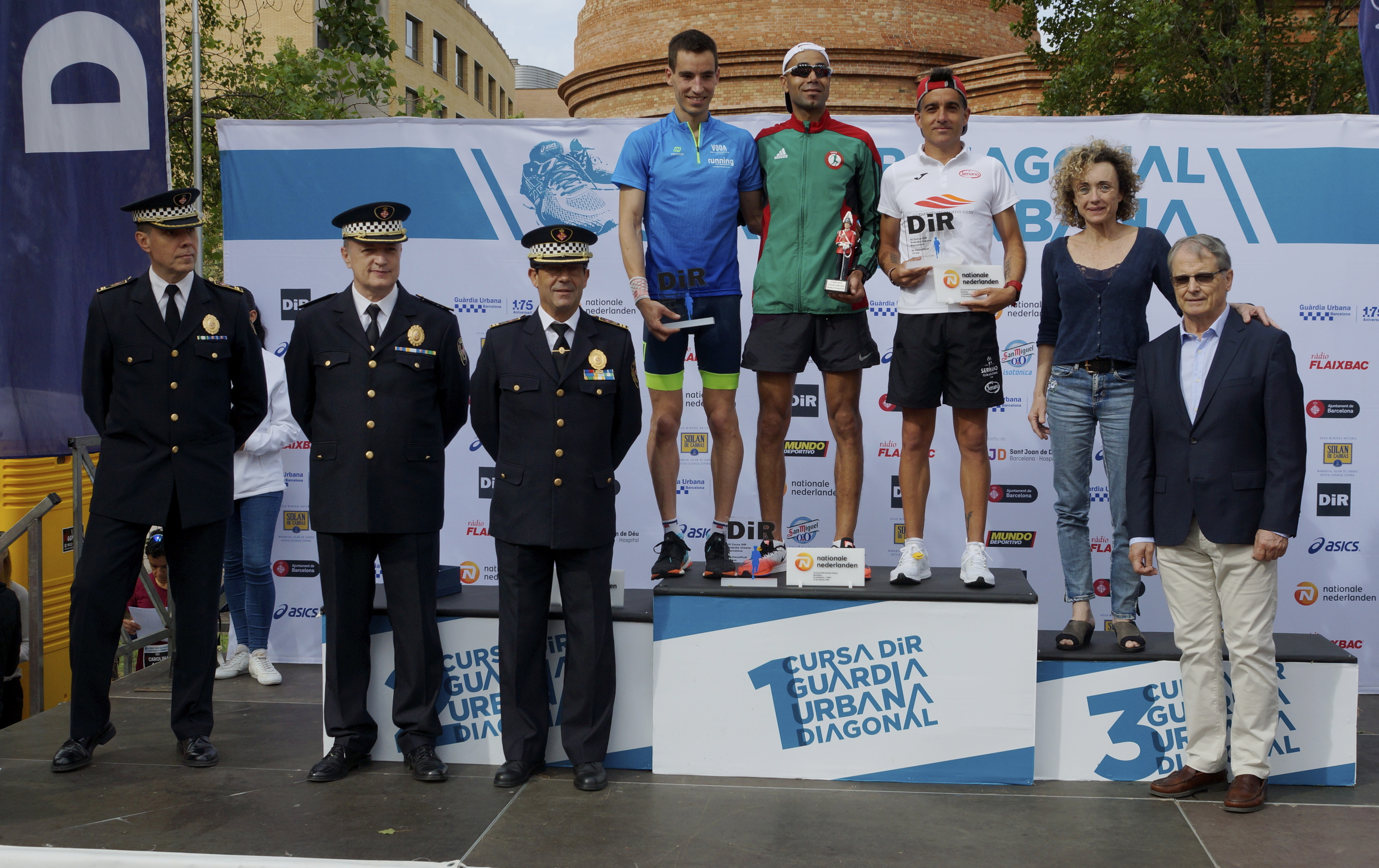 Cursa DiR Guardia Urbana Diagonal - Podium Masculí