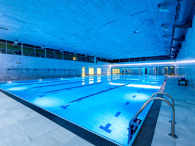 indoor swimming pool